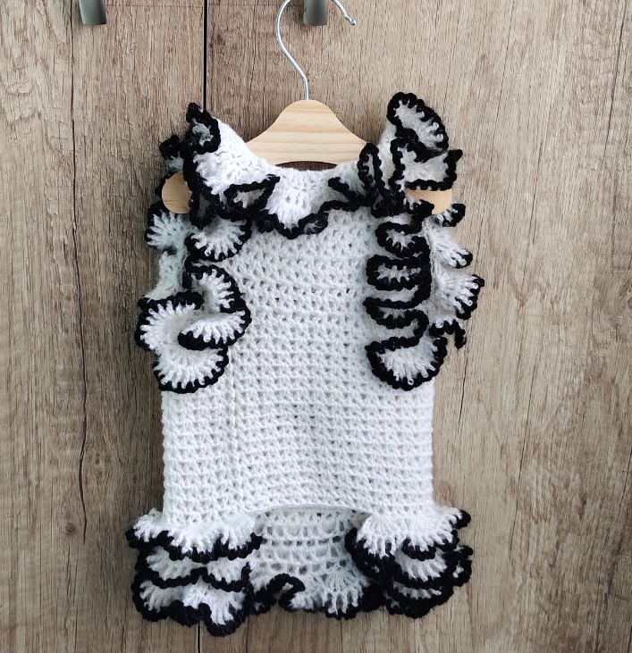 Custom White Ruffled Dog Dress – Handmade Knitwear for Small Dogs